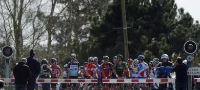 France's SNCF angry as train nearly hits Paris-Roubaix cyclists