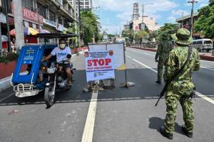 Duterte threatens martial law-like virus crackdown.jpg