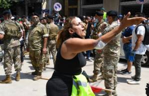 Lebanon's leaders face rage, calls for reform after blast.jpg