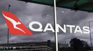 Qantas to require Covid vaccine on international flights.jpg