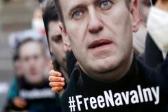 Russia orders Navalny groups to suspend activities.jpg