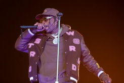 Rappers Travis Scott, Drake sued over deadly Texas concert crush.jpg