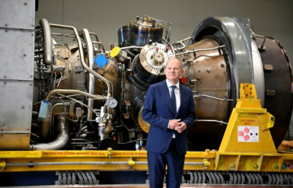 Scholz opens door to extend nuclear as Russia squeezes gas supply.jpg