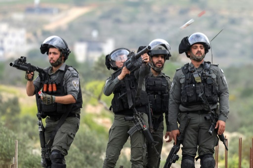 Israel's Netanyahu vows to restore security as violence surges