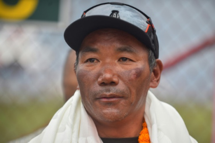 Nepali, British climbers extend Everest records.jpg
