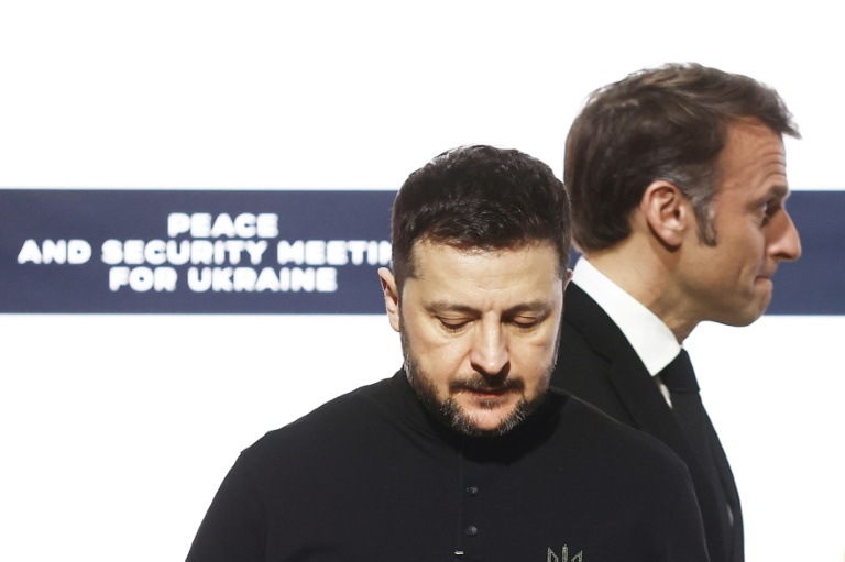 Paris summit rejects Russia sanctions relief, mulls Ukraine force