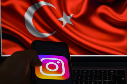 After the arrest of Istanbul's mayor, authorities made social networks inaccessible in the city by reducing internet bandwidth