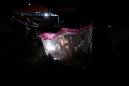 Four days after the shallow 7.7-magnitude earthquake struck, many people in Myanmar are still sleeping outdoors