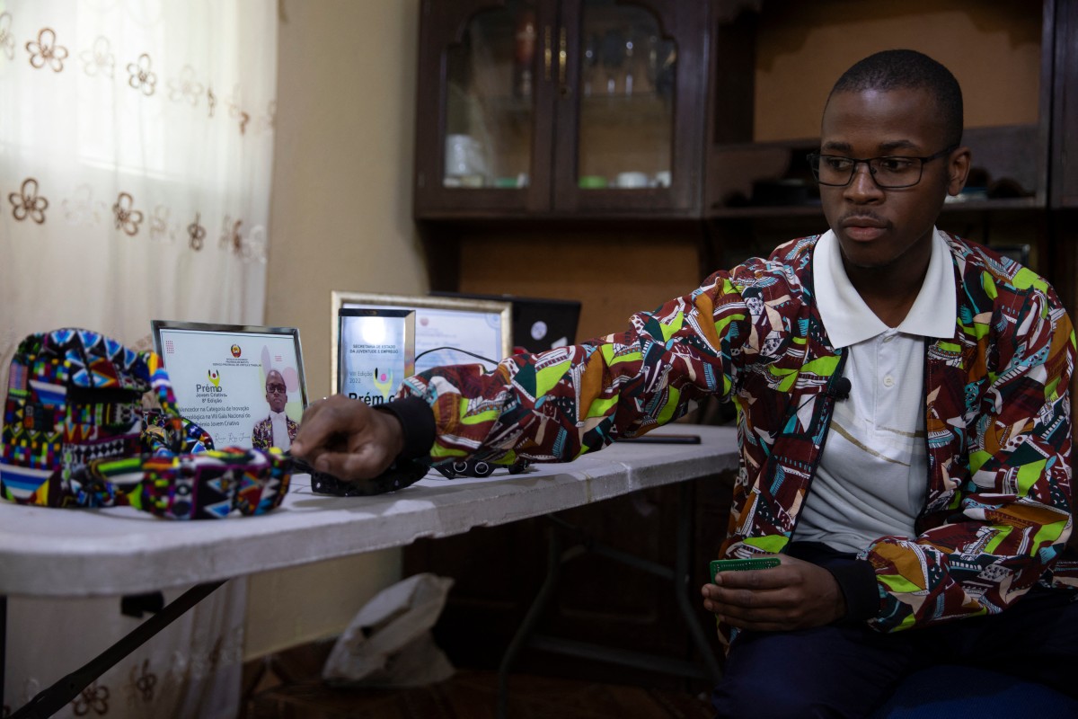 Young Mozambican inventor bringing the blind smart 'vision'