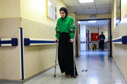 Shahd Tahrawi, a 17-year-old Palestinian wounded in an Israeli air strike in Gaza, says she dreams of becoming a doctor like the surgeons who have saved her life. - Khalil MAZRAAWI (AFP)