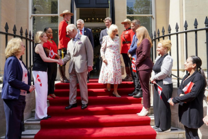 Britain's King Charles III and Britain's Queen Camilla visit the High Commission of Canada in the United Kingdom in May 2025 - Arthur Edwards (AFP)