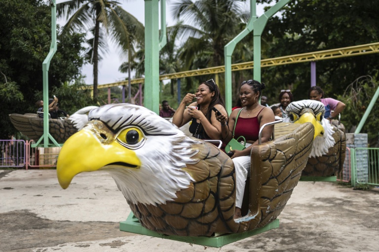 Nigeria theme park offers escape from biting economy