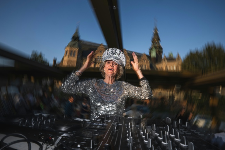 At 81, DJ Gloria fills Sweden's dancefloors