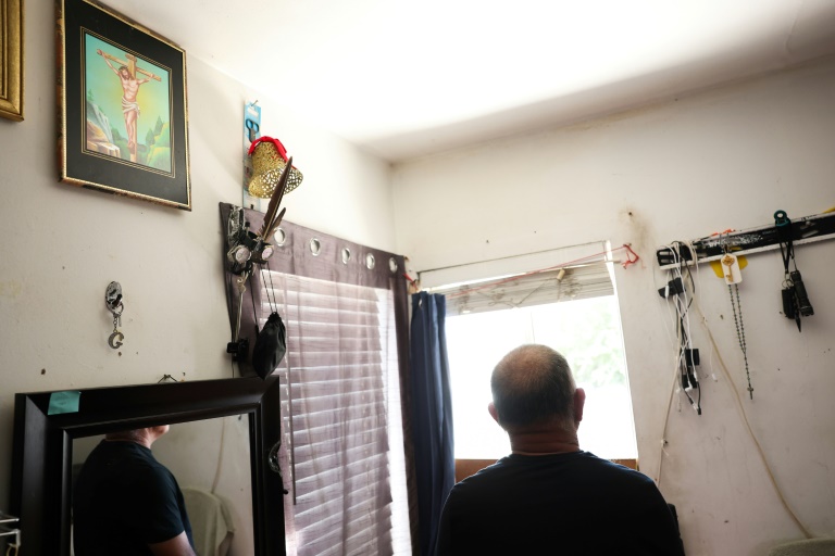 Terrified by Trump raids, LA's undocumented migrants hide at home