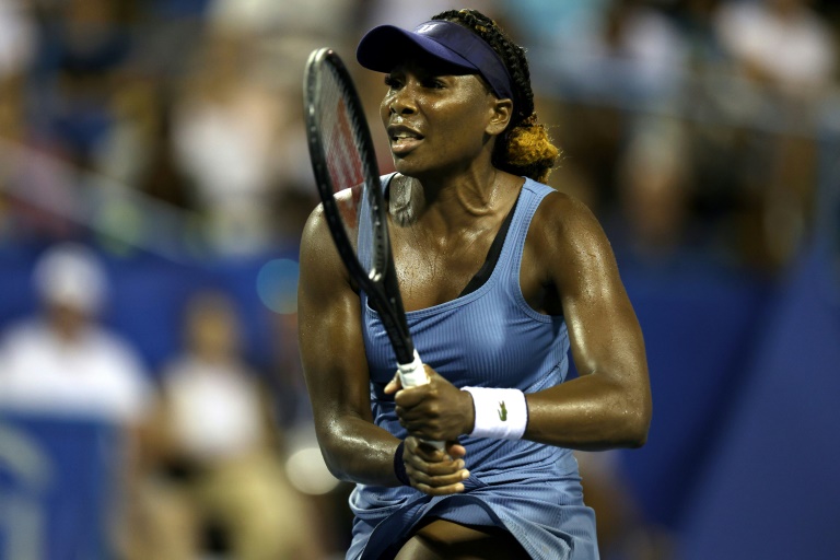 Venus Williams returns with doubles win at DC Open