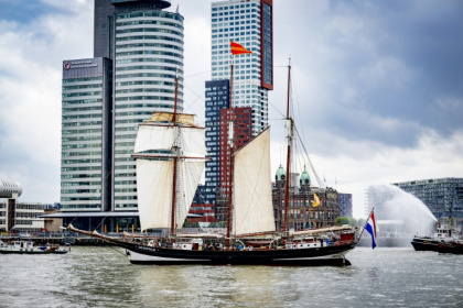 The Oosterschelde arrived home after a two-year voyage - Robin Utrecht (AFP)