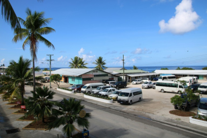 This general view shows the Civic Center in Aiwo on the island of Nauru. - Mike LEYRAL (AFP)