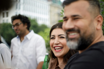 The only condition the participants had to meet was to bring someone who is very different - Alex HALADA (AFP)