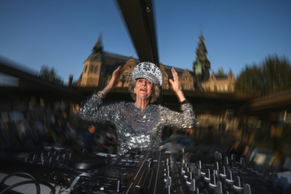 DJ Gloria sometimes closes her nights with AC/DC's 'Thunderstruck' - Jonathan NACKSTRAND (AFP)
