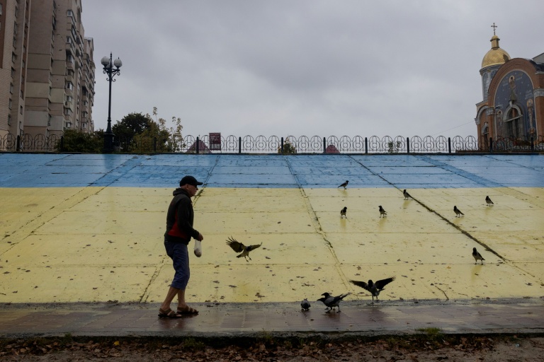 'Massive attack' cuts power in Ukrainian capital