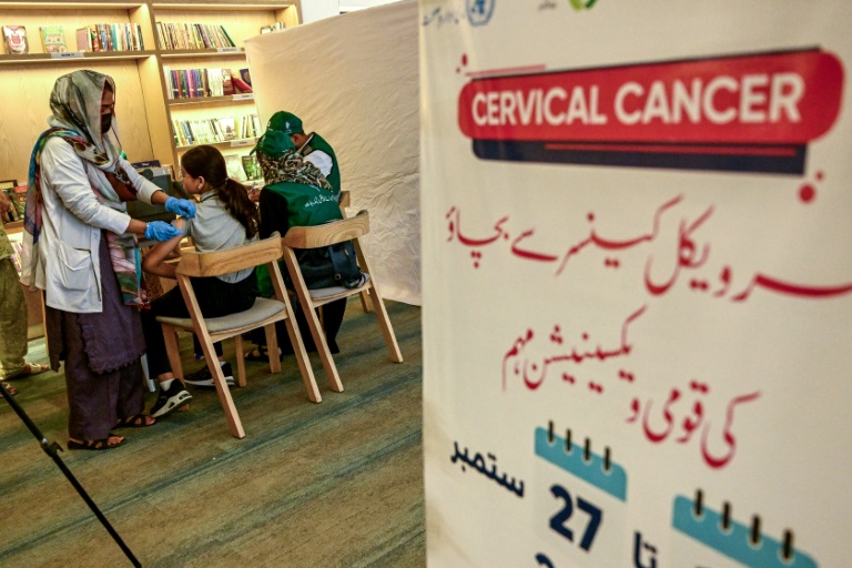Pakistani parents rebuff HPV vaccine over infertility fears