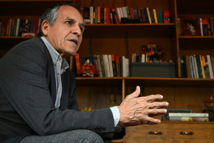 Colombian government negotiator Alvaro Jimenez says the country's largest drug-trafficking cartel has reached its "peak" and is entering a decline that could see it lay down its arms - Raul ARBOLEDA (AFP)