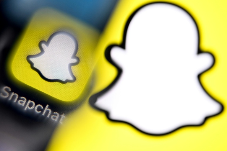 Snapchat begins age checks in Australia ahead of social media ban