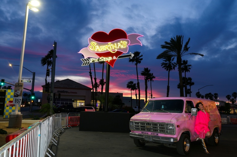 Sabrina Carpenter transforms Coachella into her own 'Sabrinawood'