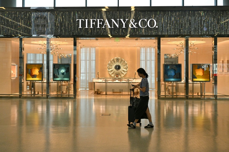 Frugal and more online: smarter spenders rewrite luxury's China dream