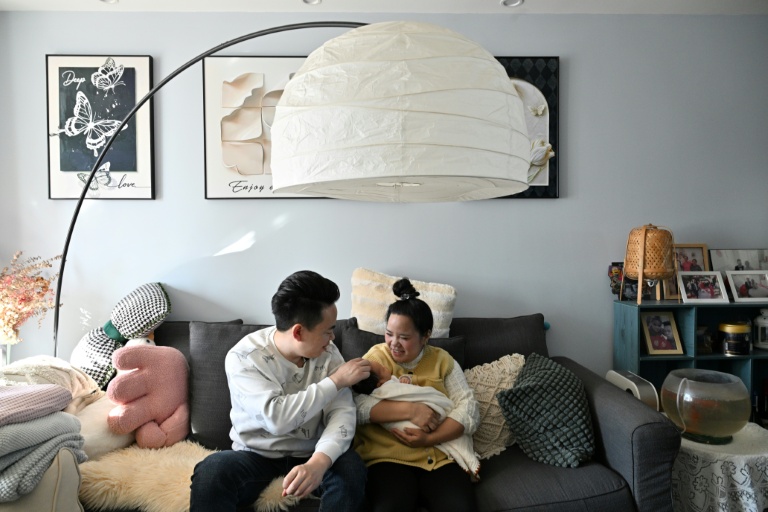 Young Chinese parents tighten belts as childcare costs rise