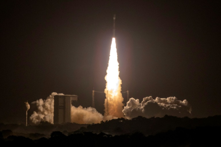 Europe-China spacecraft launches to study Earth's 'invisible armour'