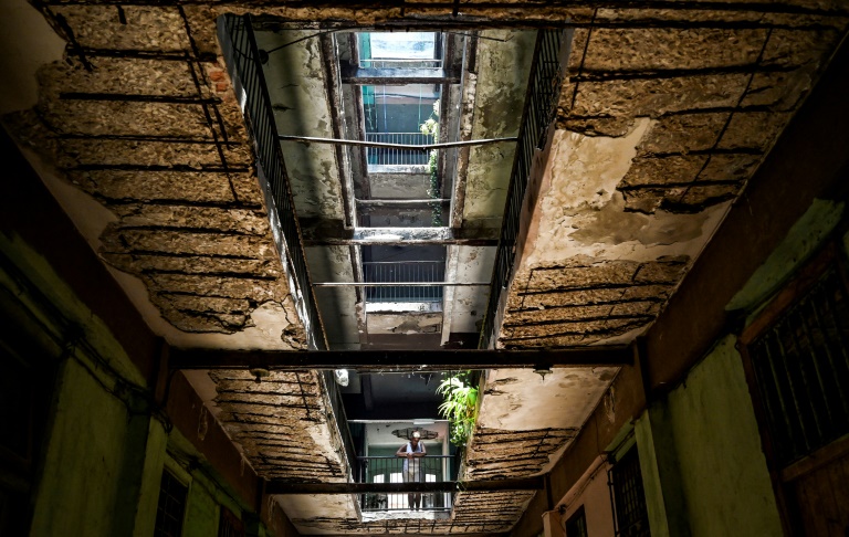 Cuba's historic homes teeter on brink as economy collapses