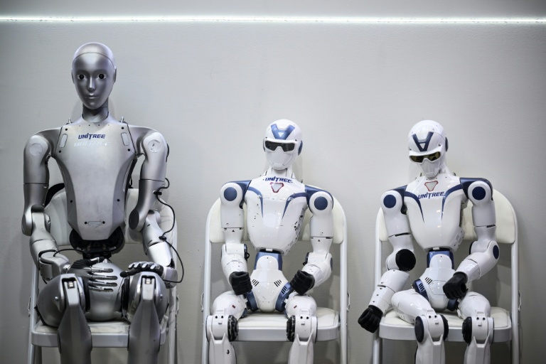 Robots pour cocktails and run marathons, but still can't multitask
