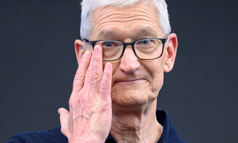 Apple tries again on AI, turns to Google for help